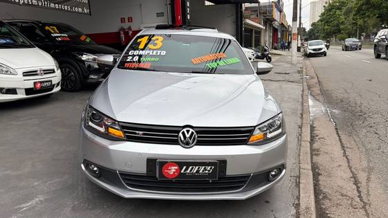 VOLKSWAGEN JETTA 2.0 TSI HIGHLINE 211CV GASOLINA 4P TIPTRONIC